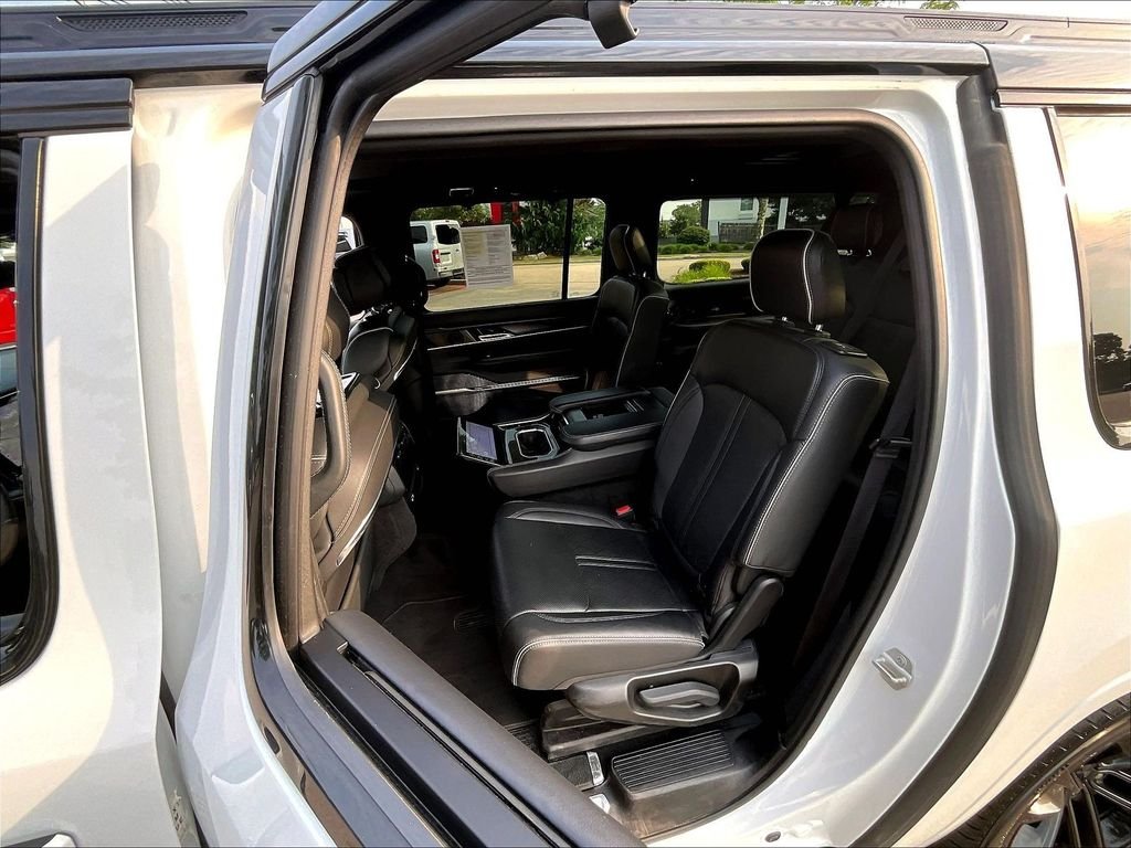 Used 2024 White Jeep Series II image 15