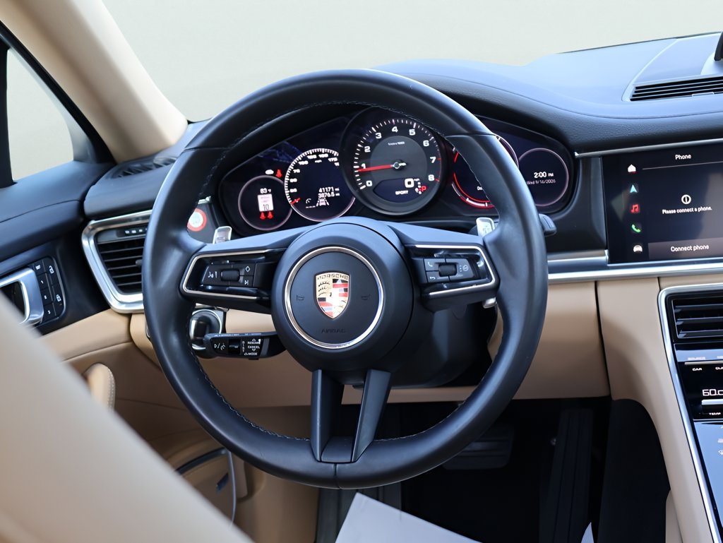 Used 2023 Aventurine Green Metallic Porsche 4 Platinum Edition image 18