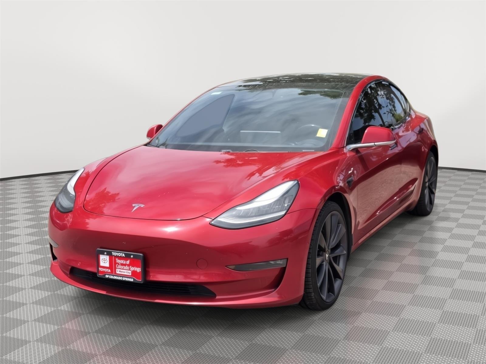 Used 2018  Tesla Long Range Battery image 5