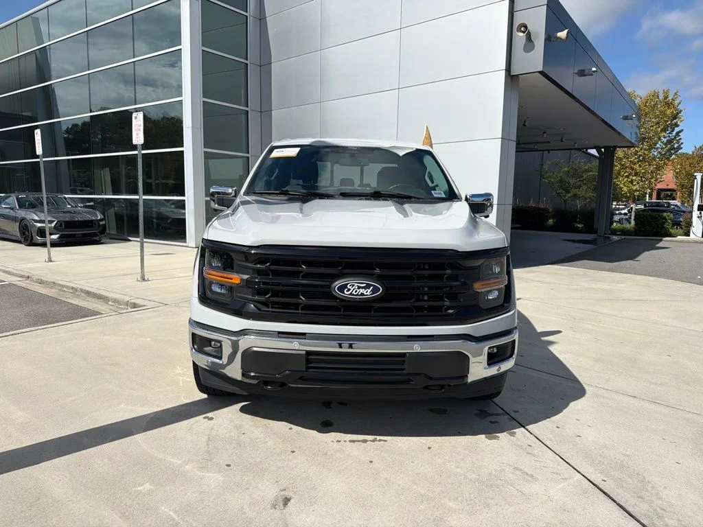 Certified Used 2024 Avalanche Gray Ford XLT image 3