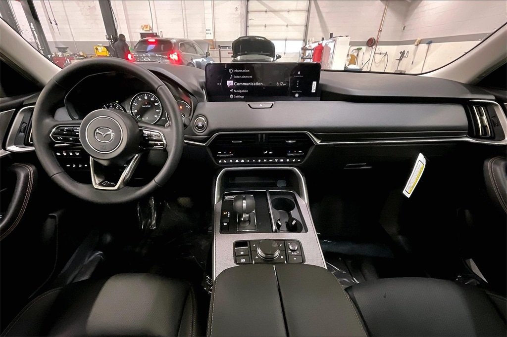 2026 MAZDA CX-90 - Image 4