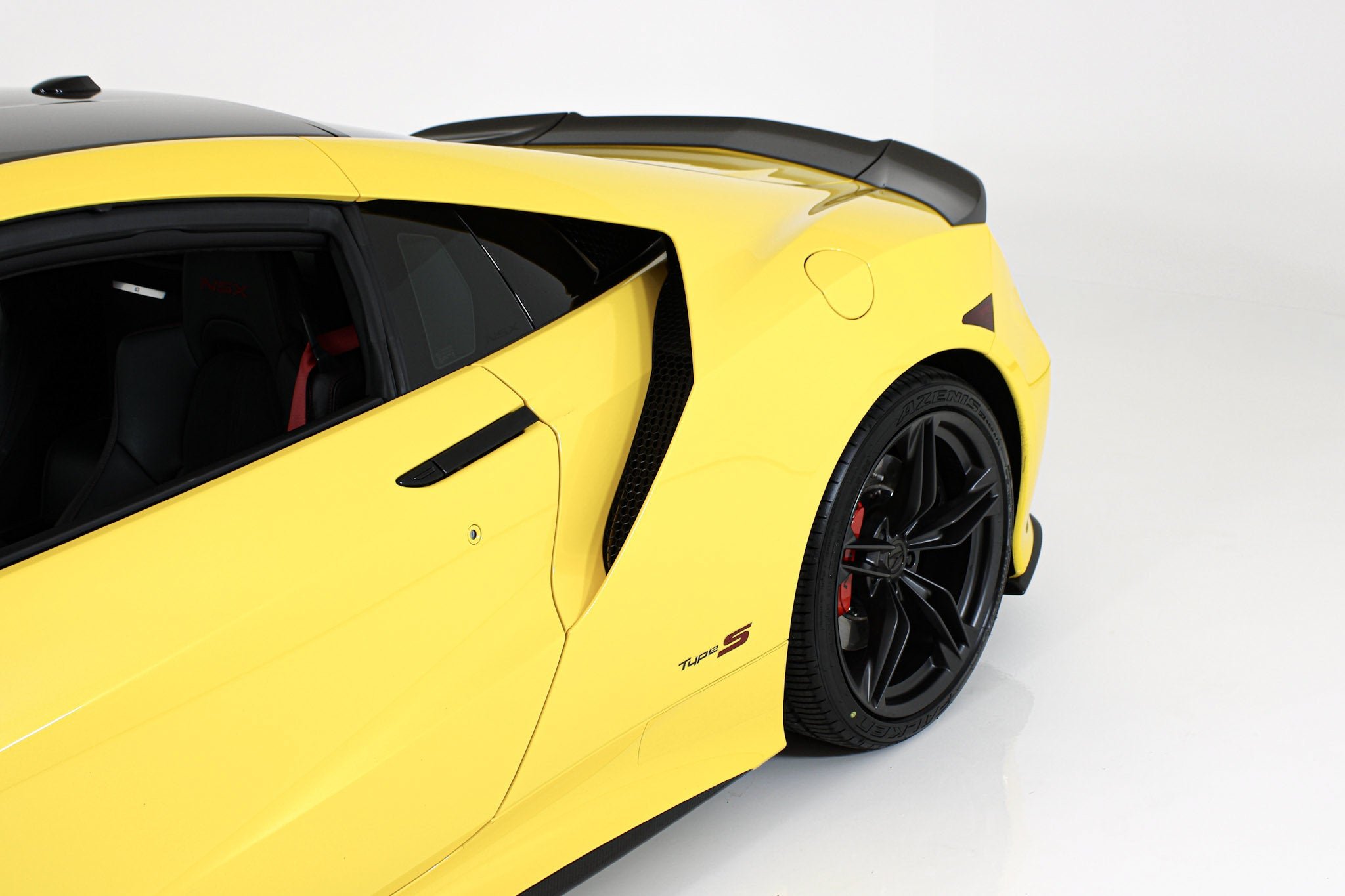 Used 2022 Yellow Acura Type S image 5