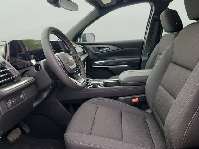 New 2026 Sterling Gray Metallic Chevrolet LT image 20