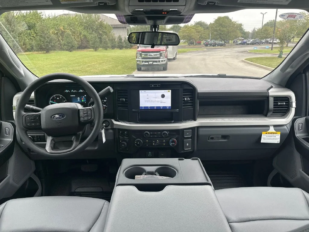 New 2027 White Ford XL image 4