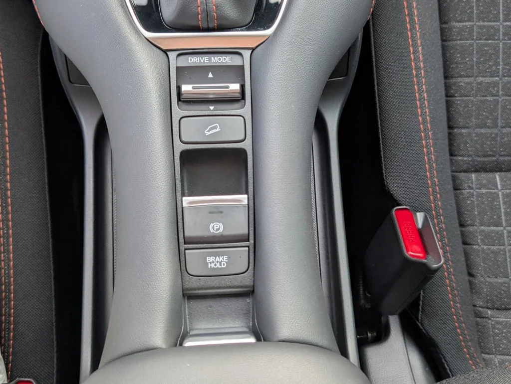 Used 2025  Honda Sport image 10