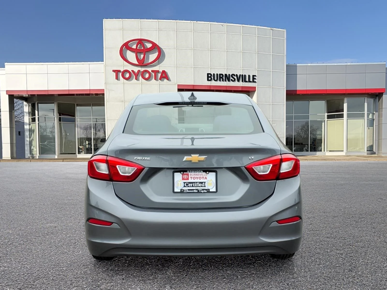 Used 2019 Gray Chevrolet LT image 5