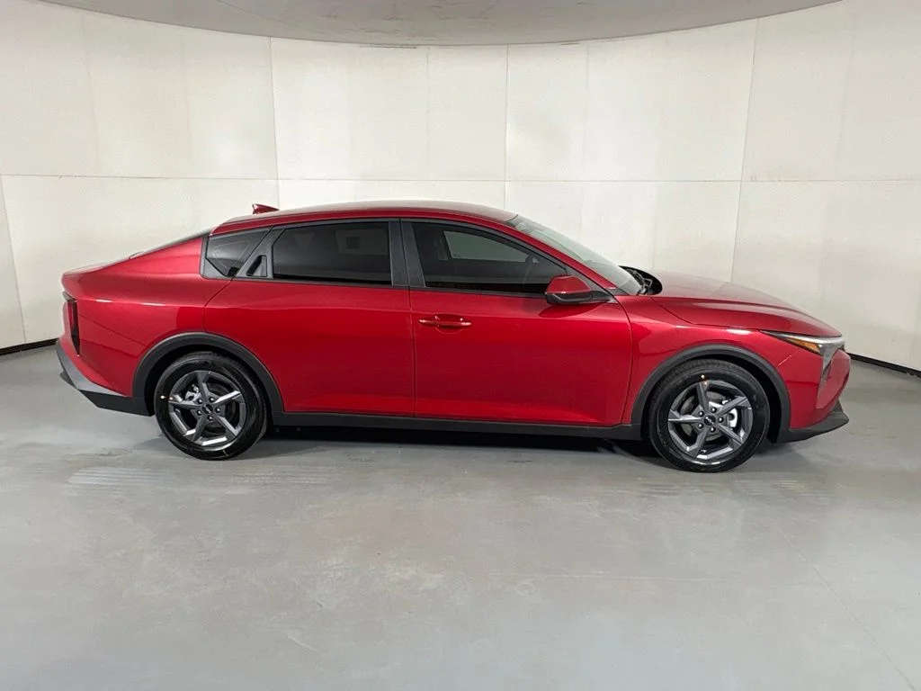 New 2026 Currant Red Kia LXS image 9