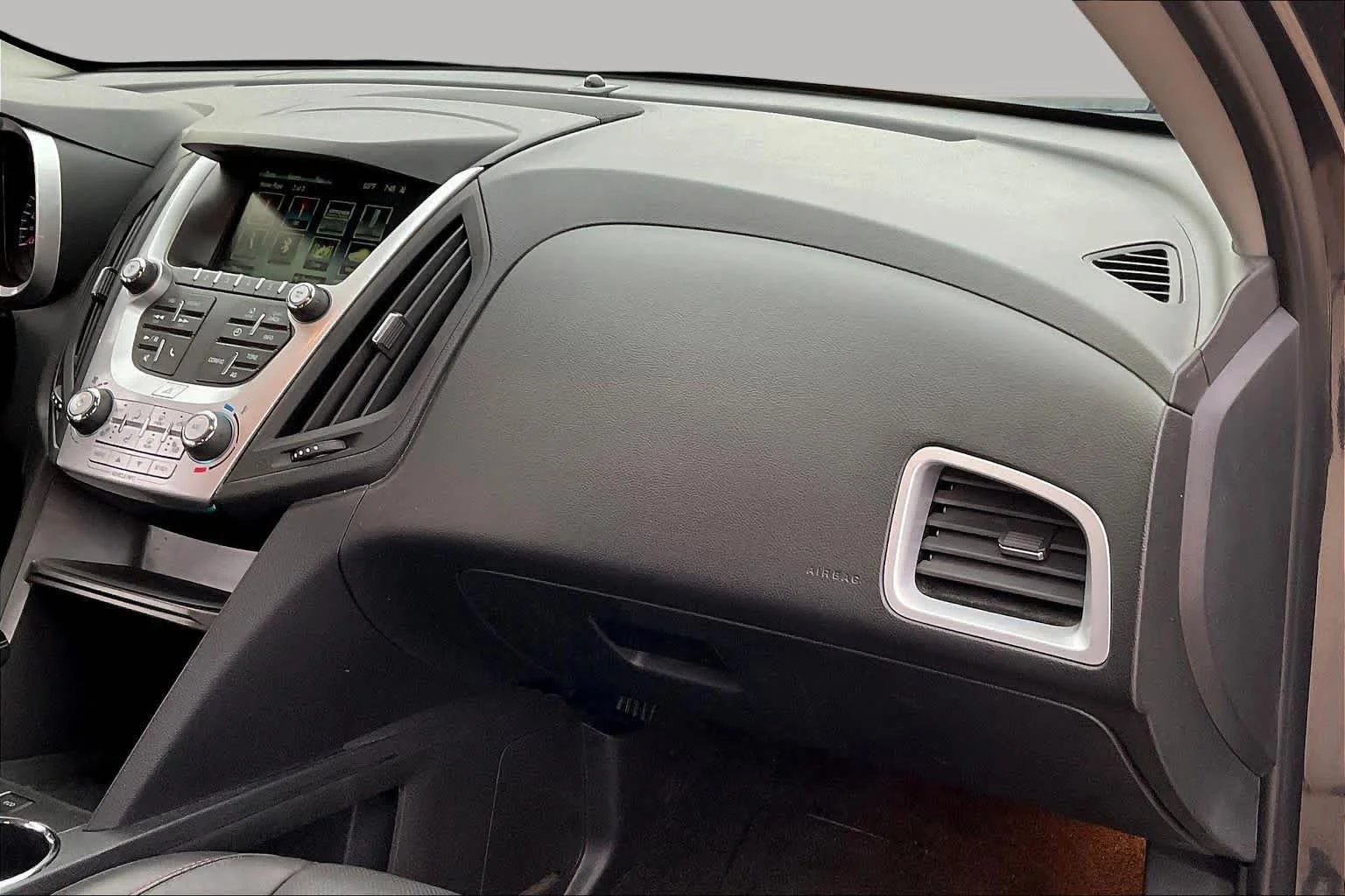 Used 2017 Nightfall Gray Metallic Chevrolet Premier image 17