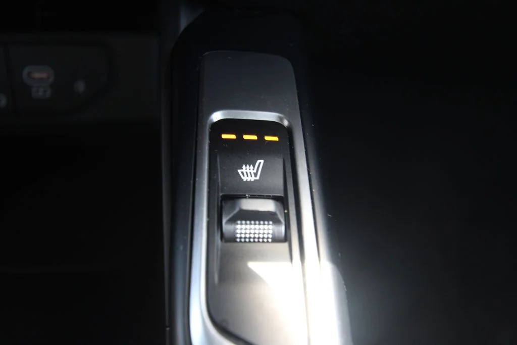 Used 2024 Black Kia S image 15