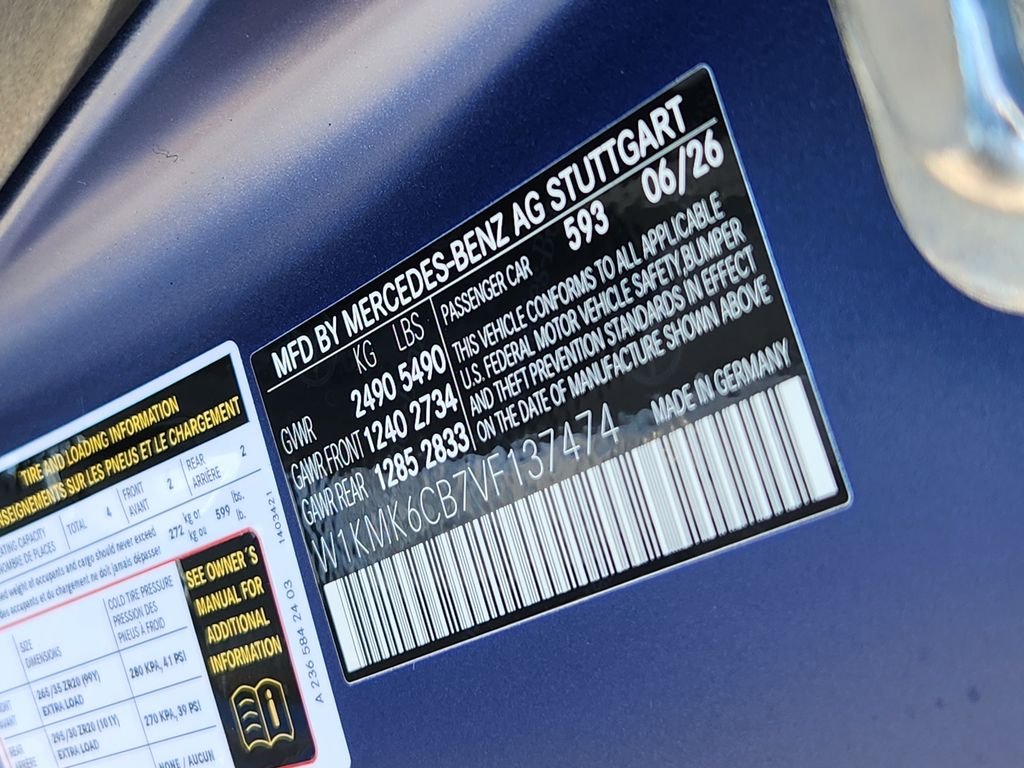 New 2027 MANUFAKTUR Starling Blue Magno Mercedes-Benz AMG® CLE 53 CAB 4MATIC image 12
