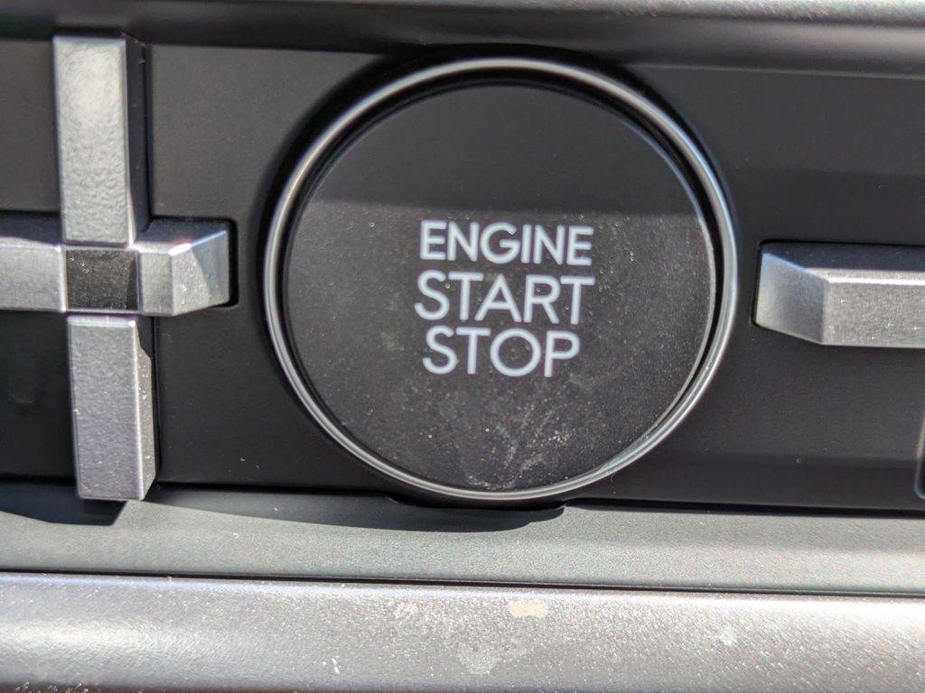 New 2026 Gray Hyundai SE image 30
