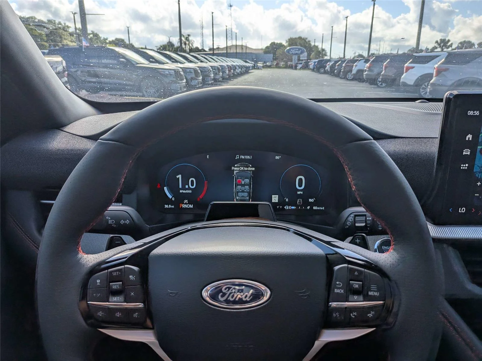 2026 Ford Explorer ST - Photo 32