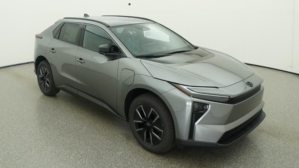 New 2026 Heavy Metal Toyota XLE image 10
