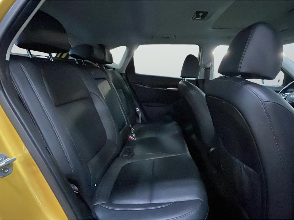 Used 2021 Yellow Kia SX image 25