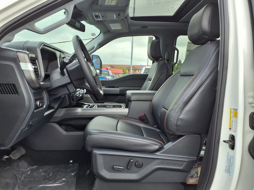 New 2026 Star White Metallic Tri-Coat Ford F-250® Lariat® image 8