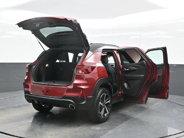 Used 2023 Red Chevrolet RS image 29
