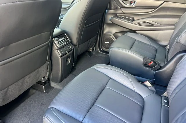 New 2026 ICE SILVER METALLIC Subaru Limited 7-Passenger image 9