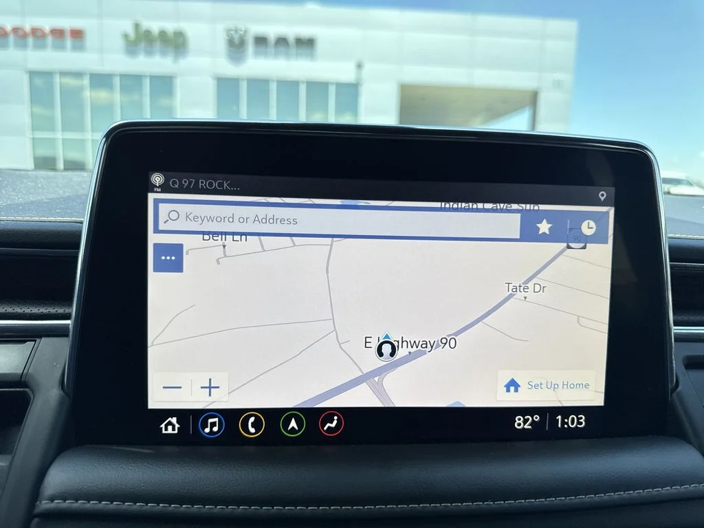 Used 2021 White Chevrolet Premier image 18
