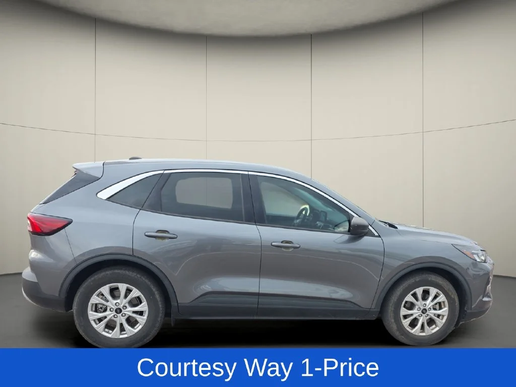 Used 2024 Gray Ford Active image 11
