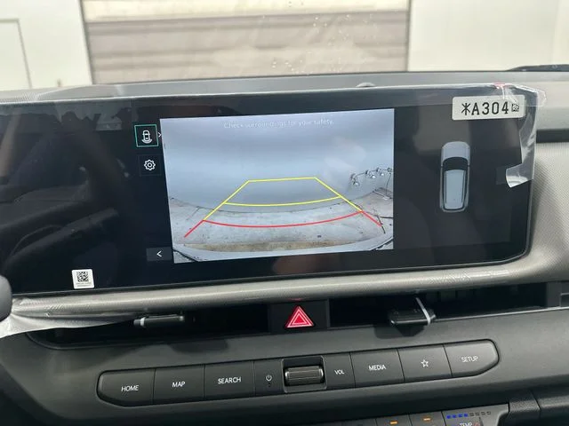New 2027 White Kia LX image 23