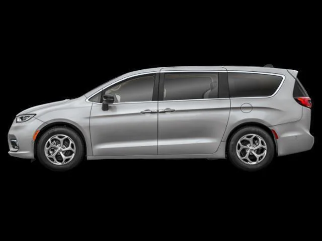 New 2026 Silver Mist Clear-Coat Exterior Paint Chrysler Limited image 3
