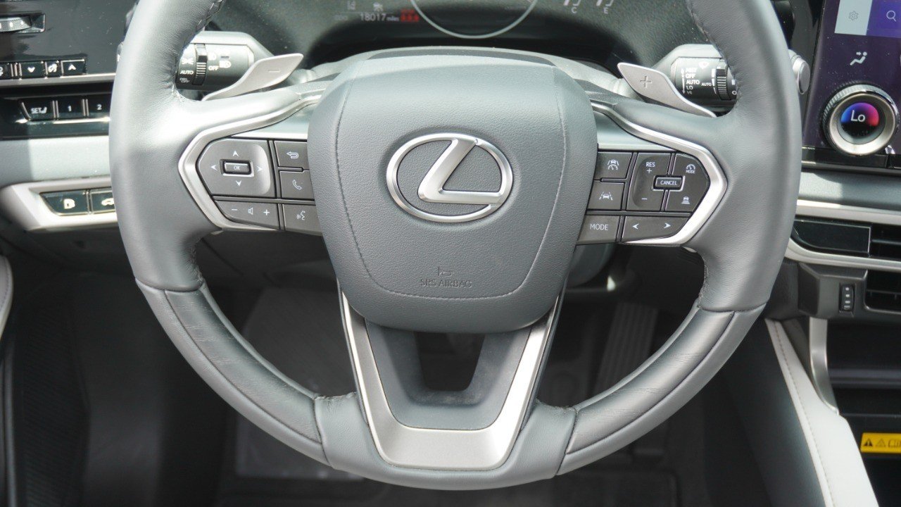 Certified Used 2024 Silver Lexus RX 350 Premium image 30