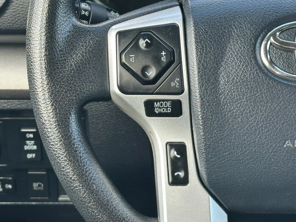 Used 2020 Gray Toyota SR5 image 19