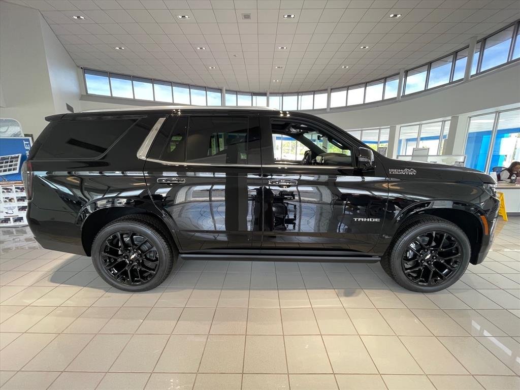 2026 Chevrolet Tahoe High Country - Photo 8