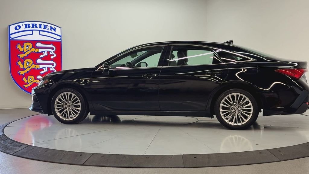 Used 2021 Midnight Black Metallic Toyota Limited image 7