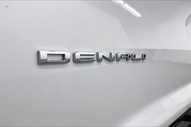 Used 2024 White Frost Tricoat GMC Denali image 38