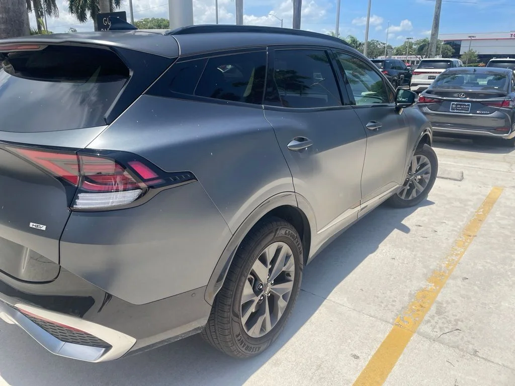 Used 2025 Shadow Matte Gray Kia SX-Prestige image 7