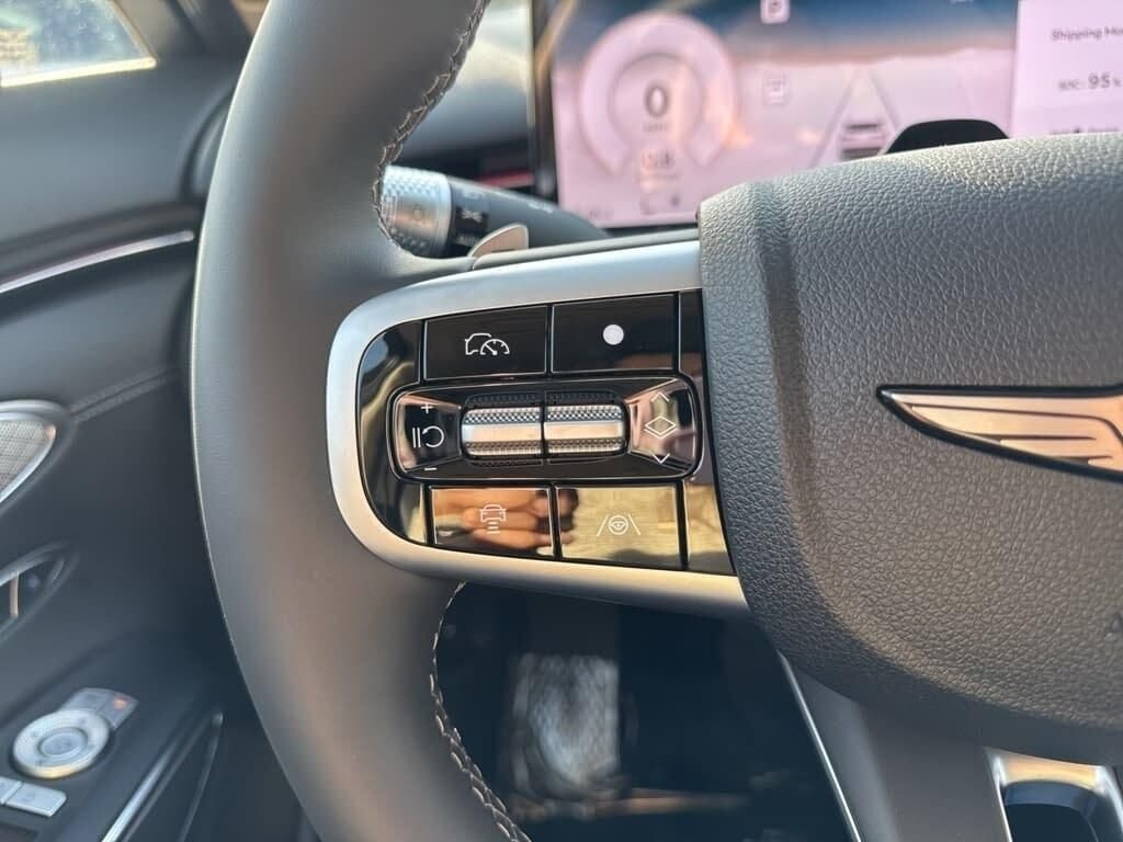 New 2026 Red Genesis 2.5T SELECT image 37
