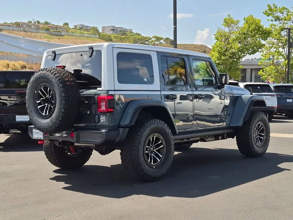 New 2026 Anvil Clear-Coat Exterior Paint Jeep Rubicon image 5