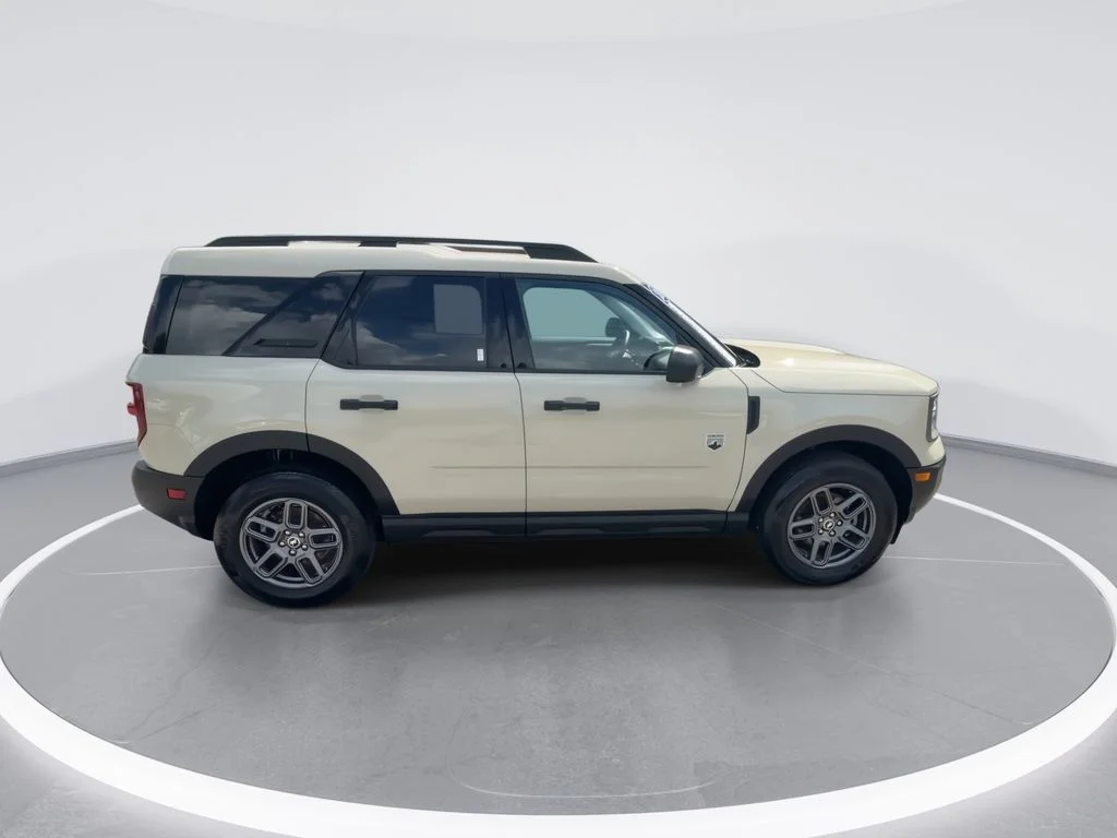 Used 2025 Beige Ford Big Bend image 9