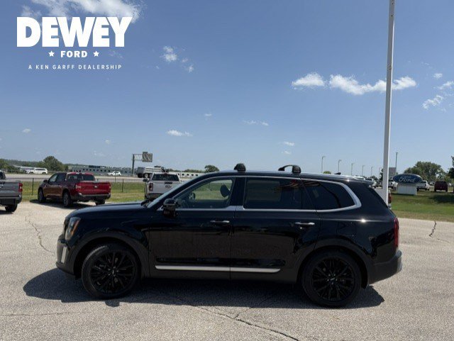 Used 2022 Ebony Black Kia SX image 4