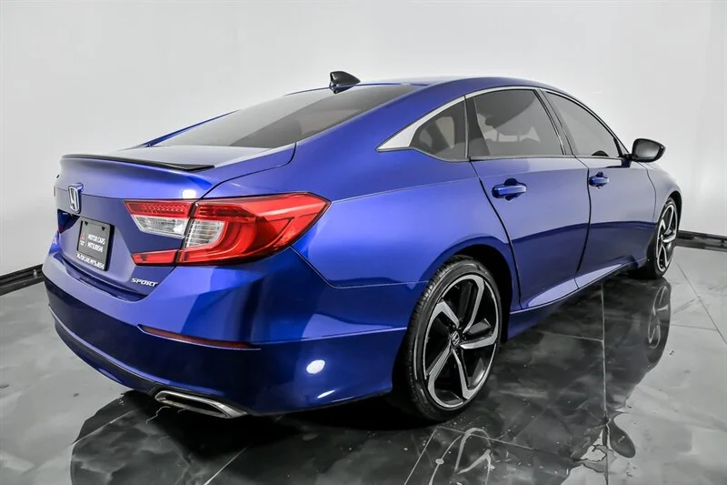 Used 2021 Blue Honda Sport image 10