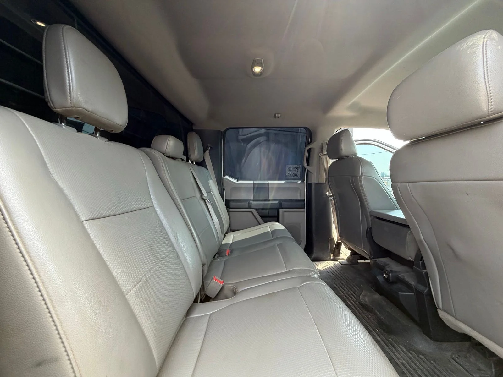 Used 2019 White Ford XL image 15