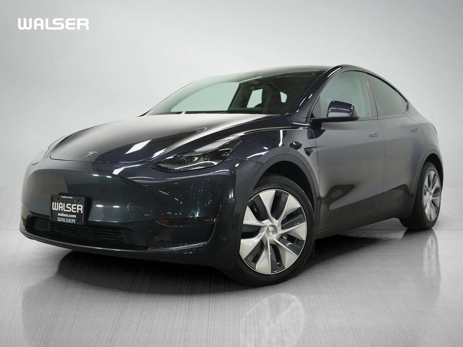 2024 Tesla Model Y Long Range Dual Motor All-Wheel Drive's photo