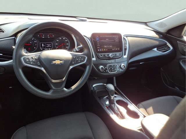 Used 2024 Mosaic Black Metallic Chevrolet 1LT image 5