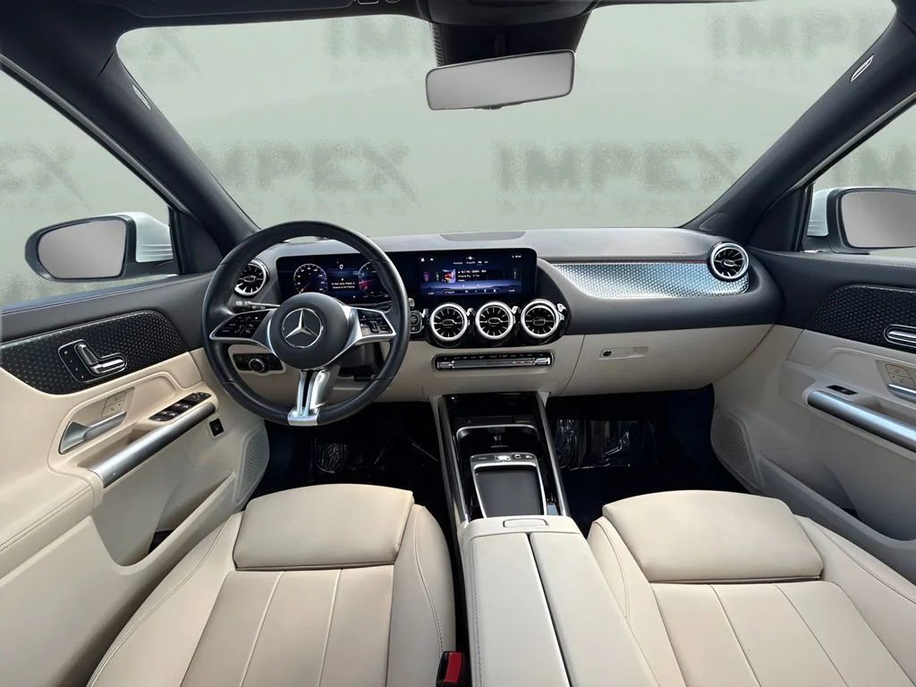 Used 2025 White Mercedes-Benz GLA 250 image 11