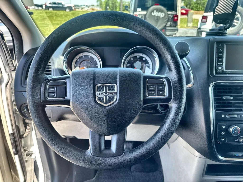 Used 2018 White Dodge SE image 14