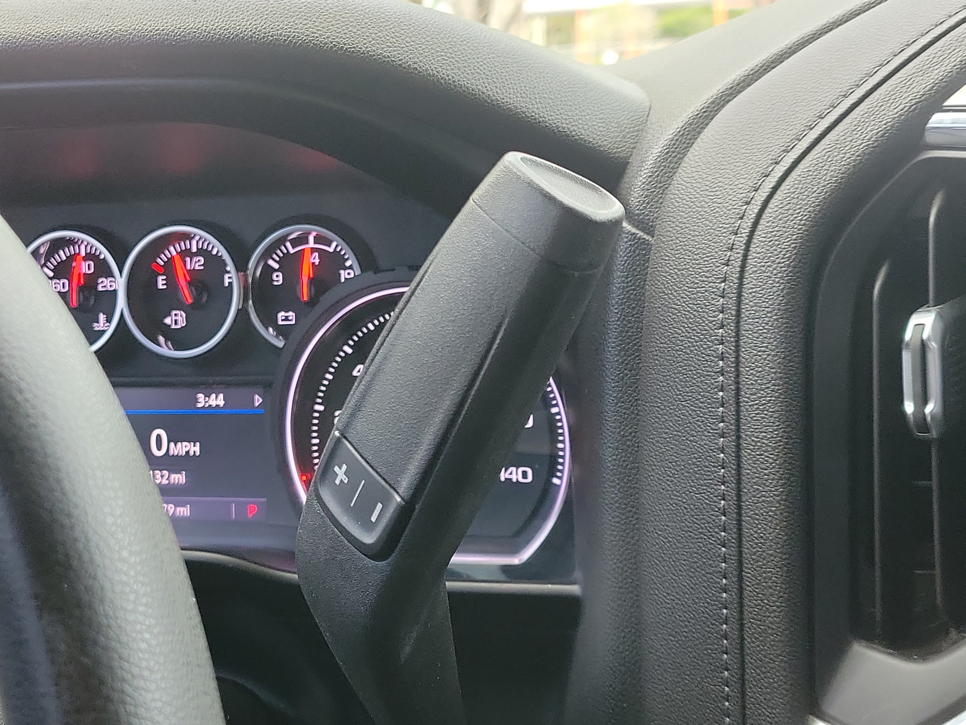Used 2020 Summit White Chevrolet RST image 28