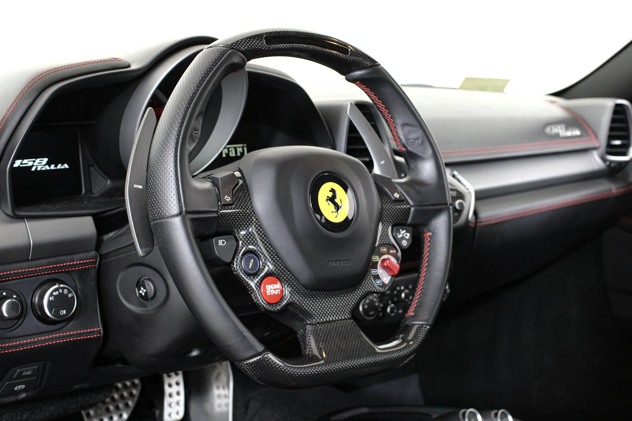 2015 Ferrari 458 Italia Base - Photo 29