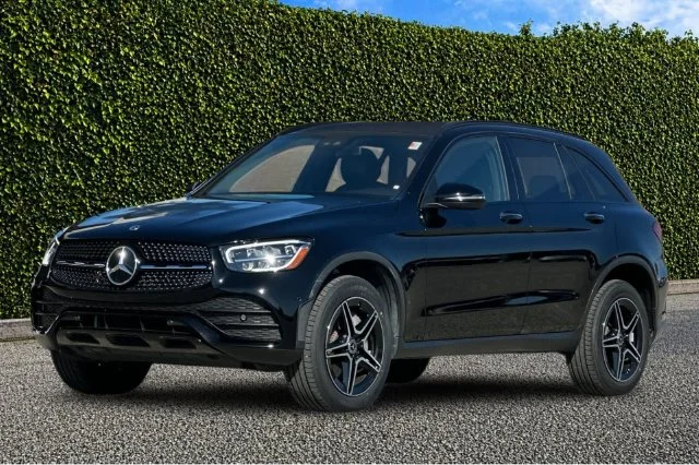 Used 2022 Black Mercedes-Benz GLC 300 image 8