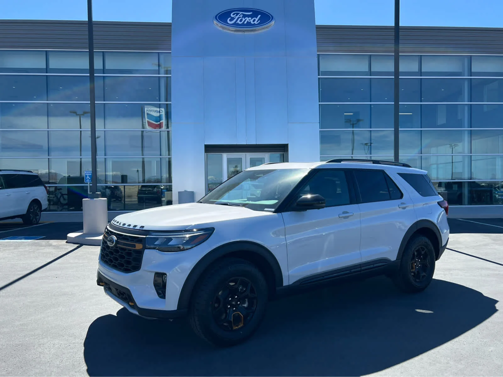 2026 Ford Explorer Tremor 4WD's photo