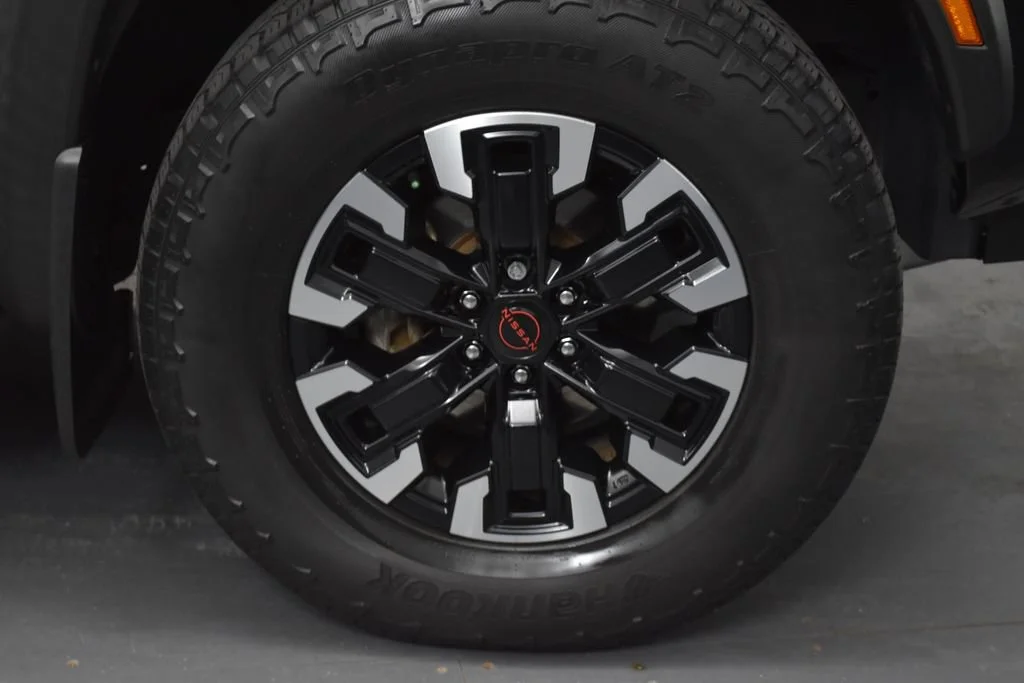 Used 2023 Black Nissan PRO-4X image 29