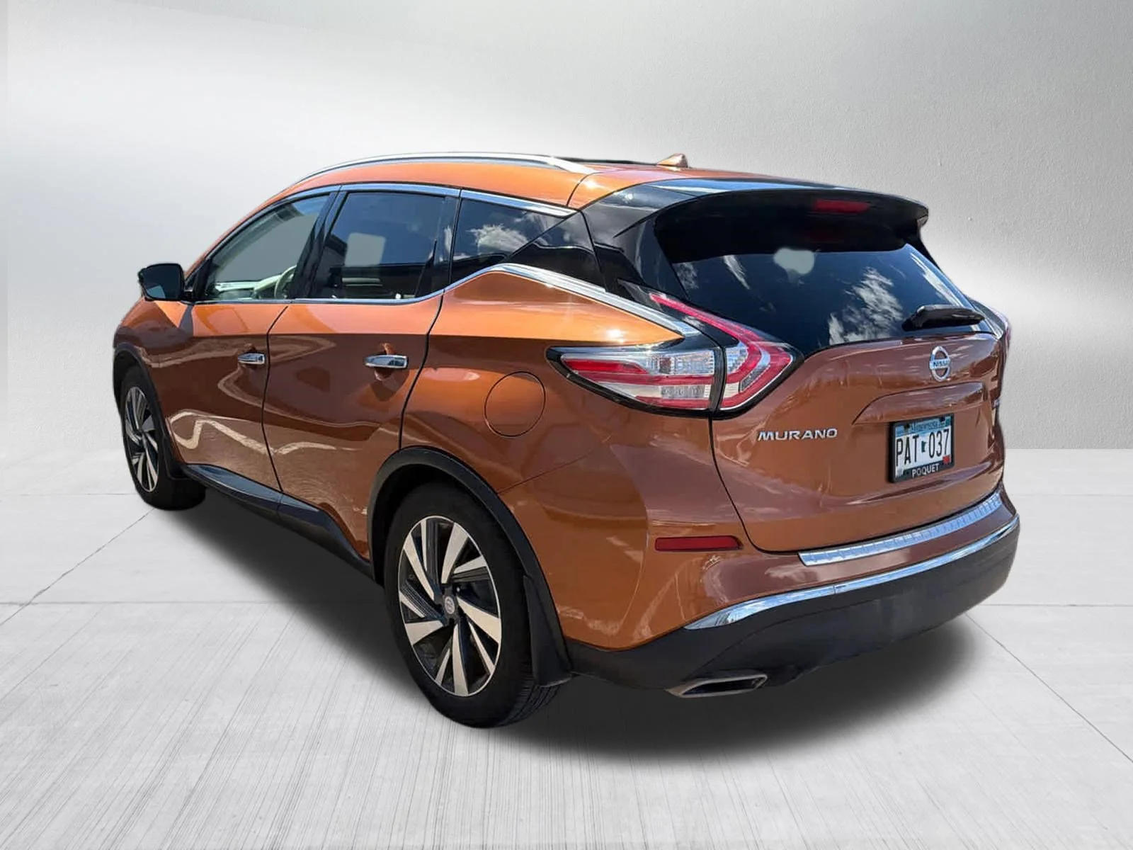 Used 2015 Nissan Murano Platinum with VIN 5N1AZ2MH0FN237388 for sale in Duluth, MN