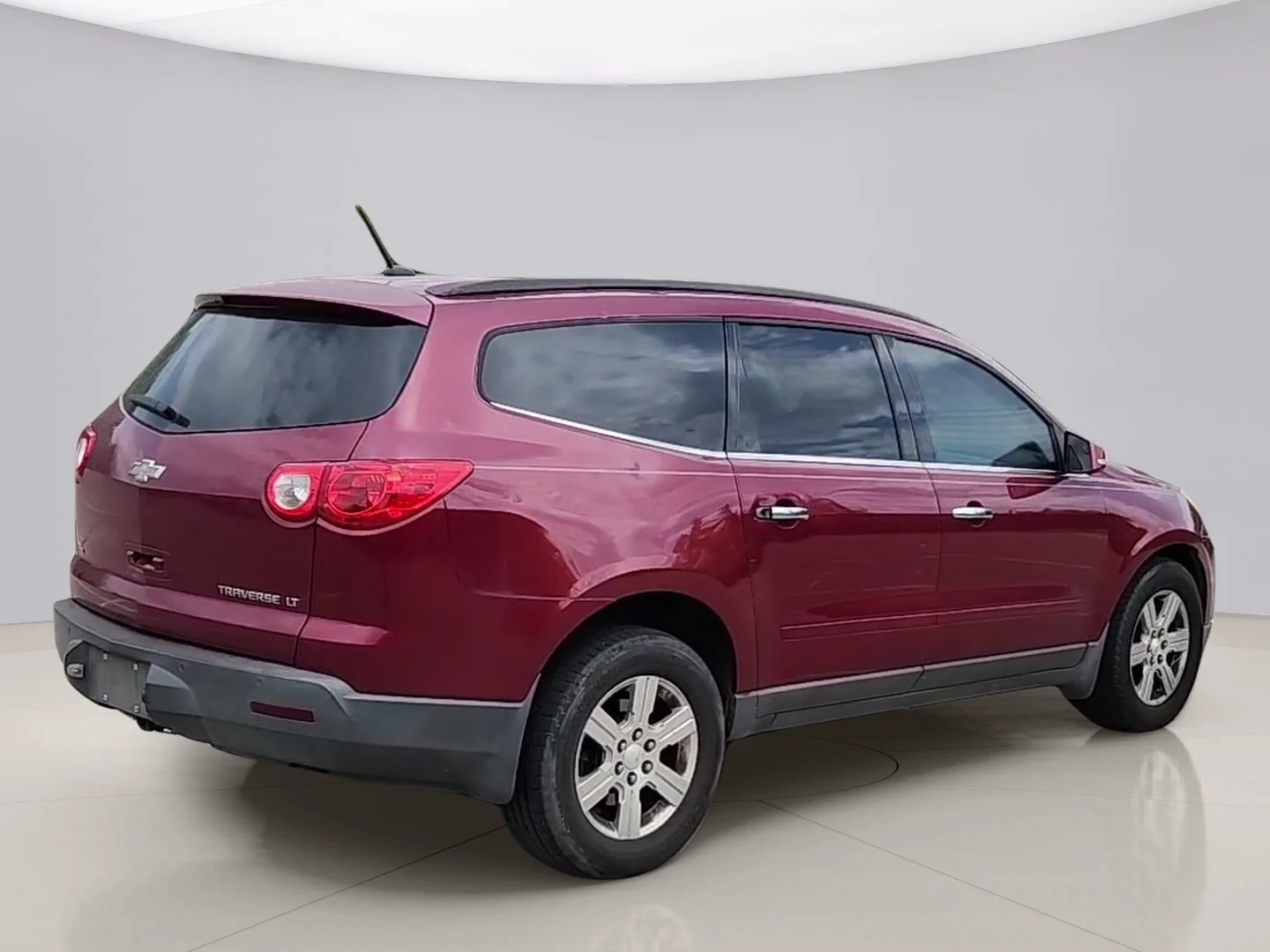 Used 2011 Red Chevrolet  image 5