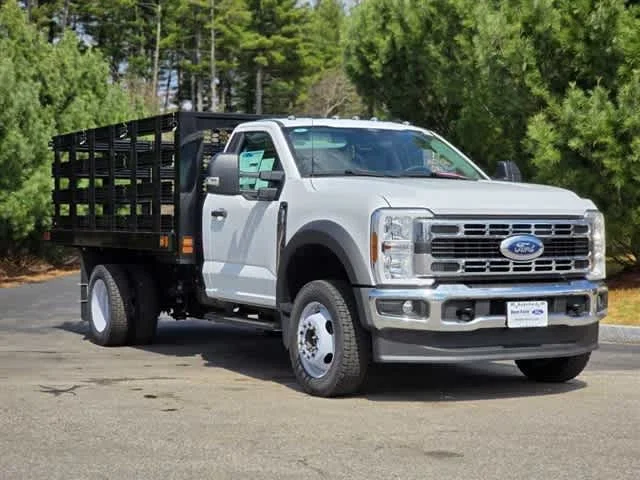 2025 Ford F-550 Super Duty Chassis Cab XL - Photo 24
