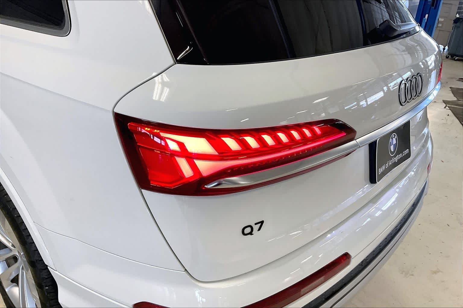 Used 2025 Carrara White Audi Premium Plus image 27